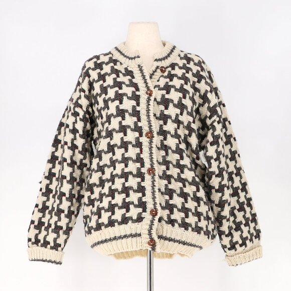 Vintage Sweaters - VINTAGE Women's Thick Knit Basketweave Button Front Cardigan Sweater Cream Brown